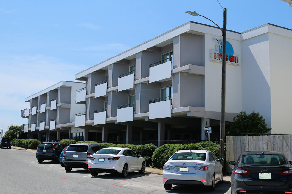 Welcome to Silver Gull Motel in beautiful Wrightsville Beach North Carolina